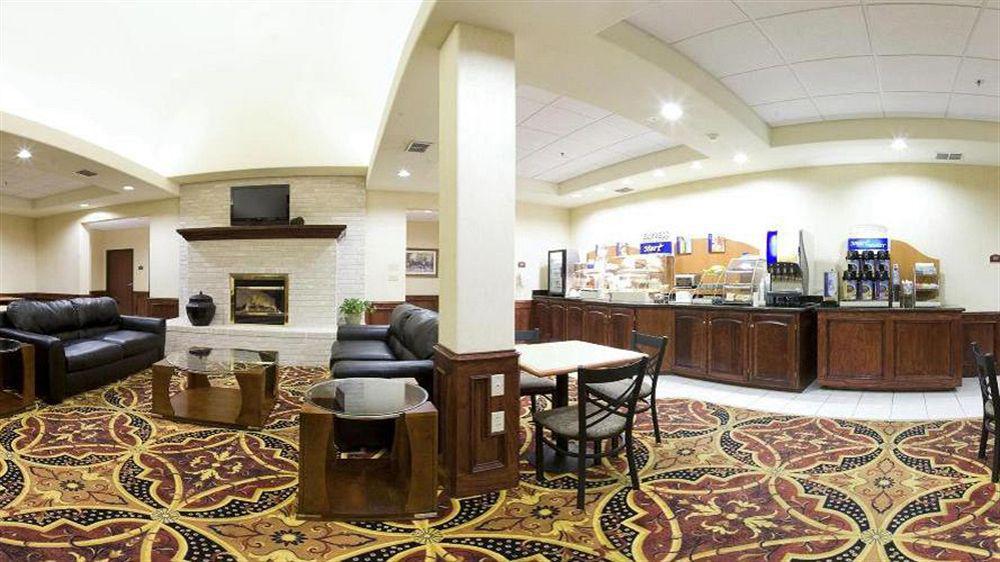 Holiday Inn Express Hotel And Suites Weslaco By Ihg Экстерьер фото