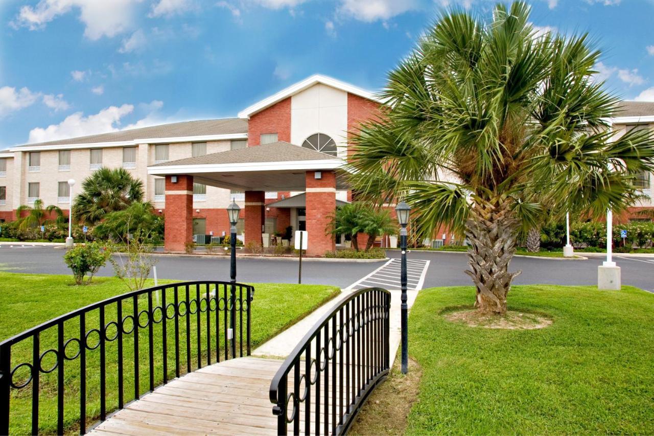 Holiday Inn Express Hotel And Suites Weslaco By Ihg Экстерьер фото